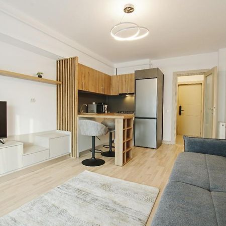 Himson-Beige Apartment Iasi Luaran gambar