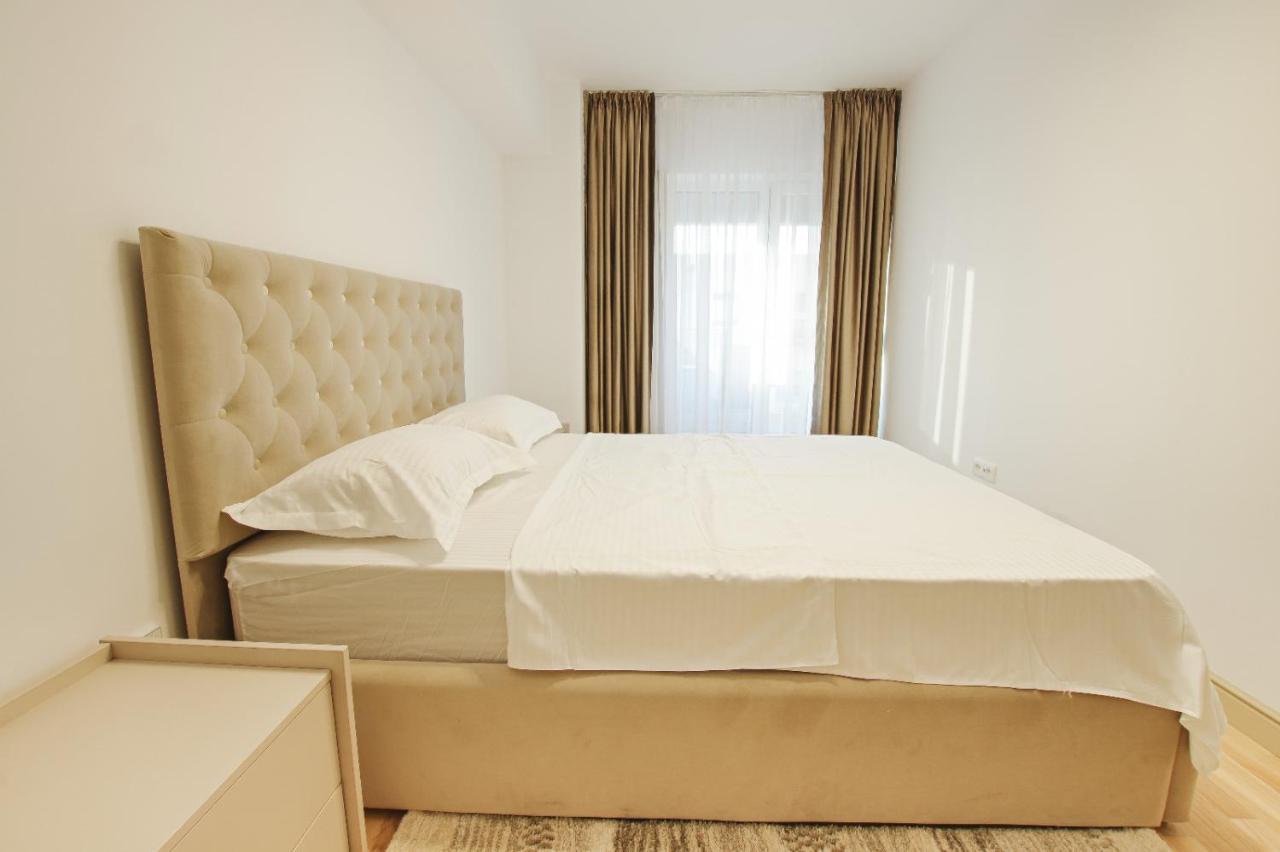 Himson-Beige Apartment Iasi Luaran gambar