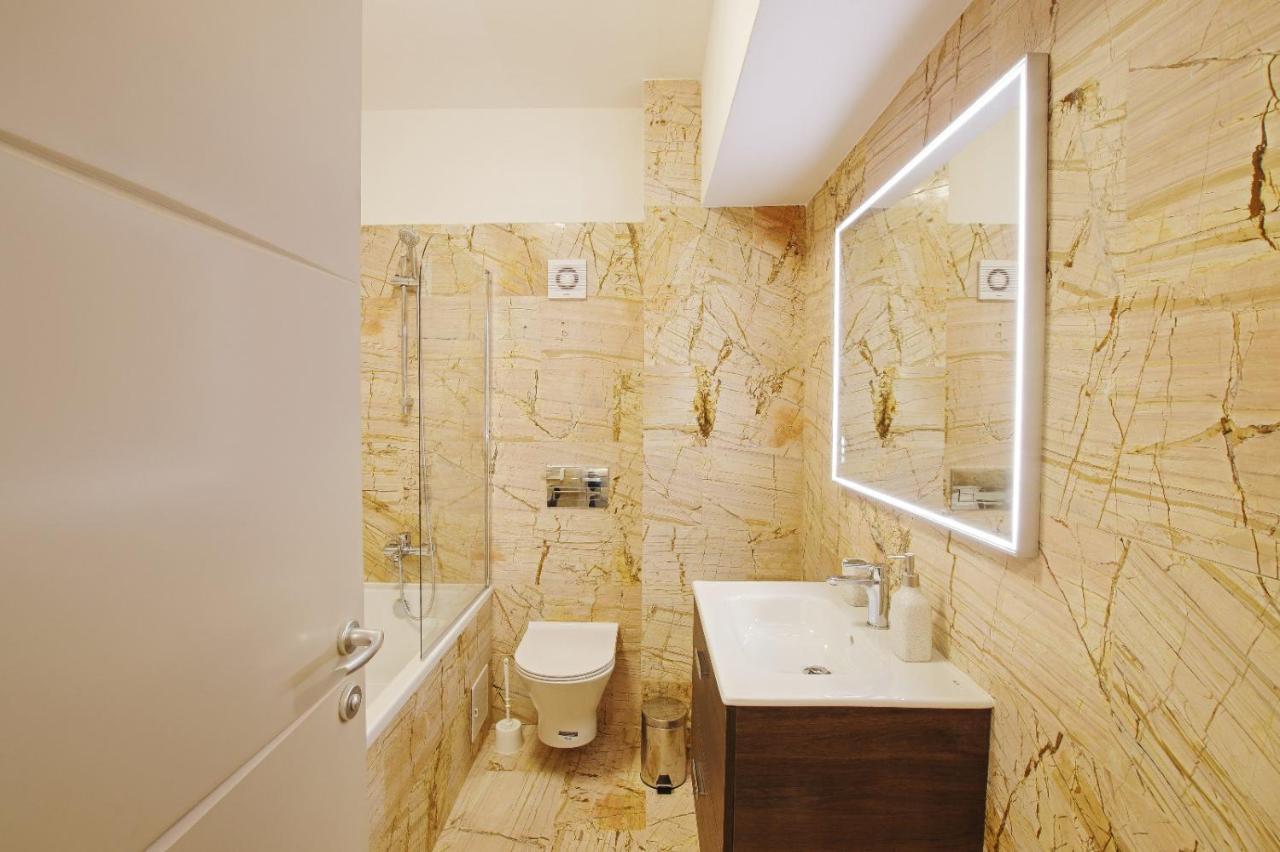 Himson-Beige Apartment Iasi Luaran gambar